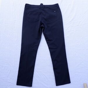 Travis Mathew Mens Size 36 Black Flat Front Chino Casual Golf Pants Stretch